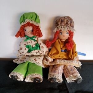 Vintage Handmade Clothespin Dolls.